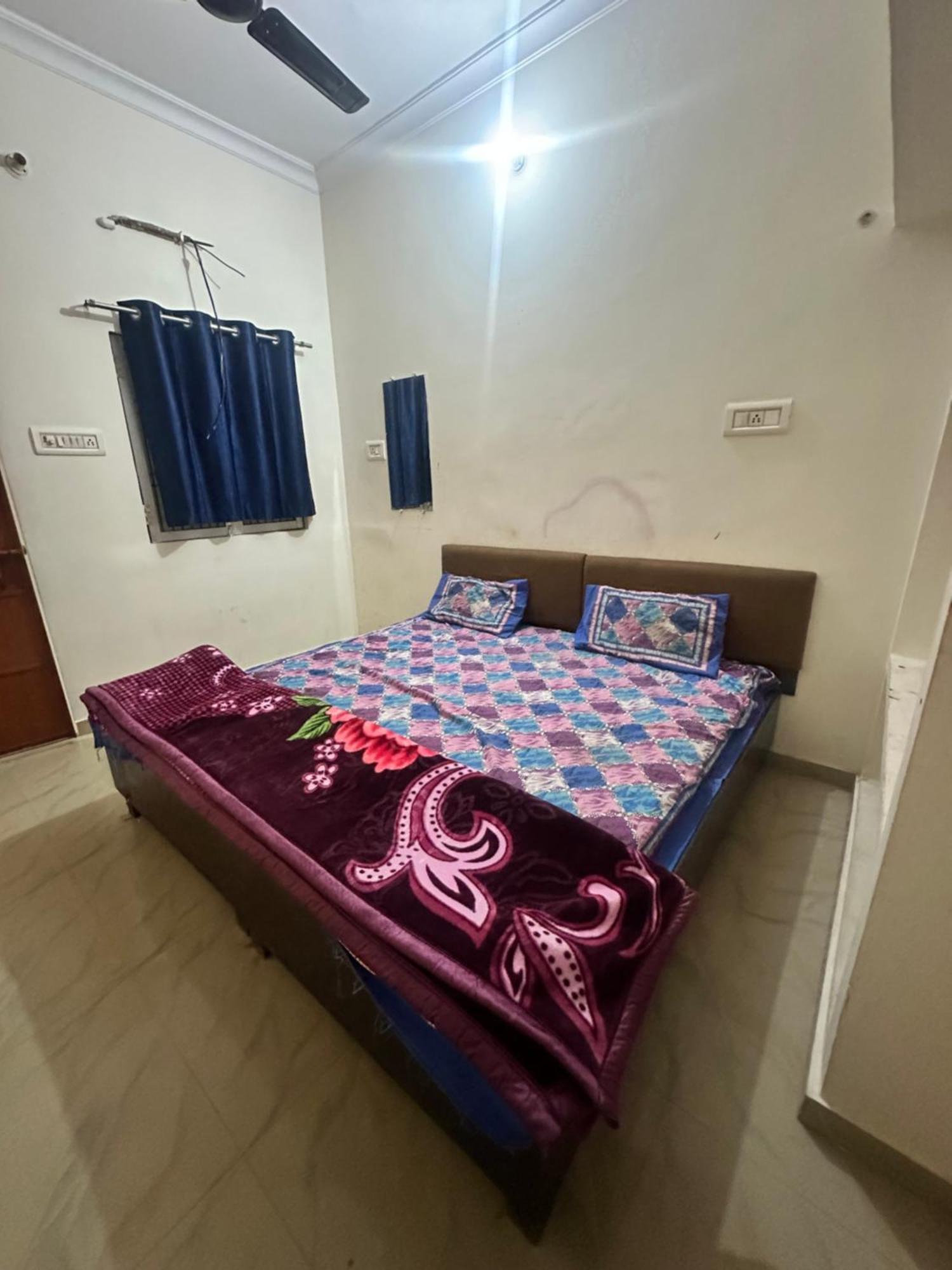Khatu Shyam Guest House Ayodhya Dış mekan fotoğraf