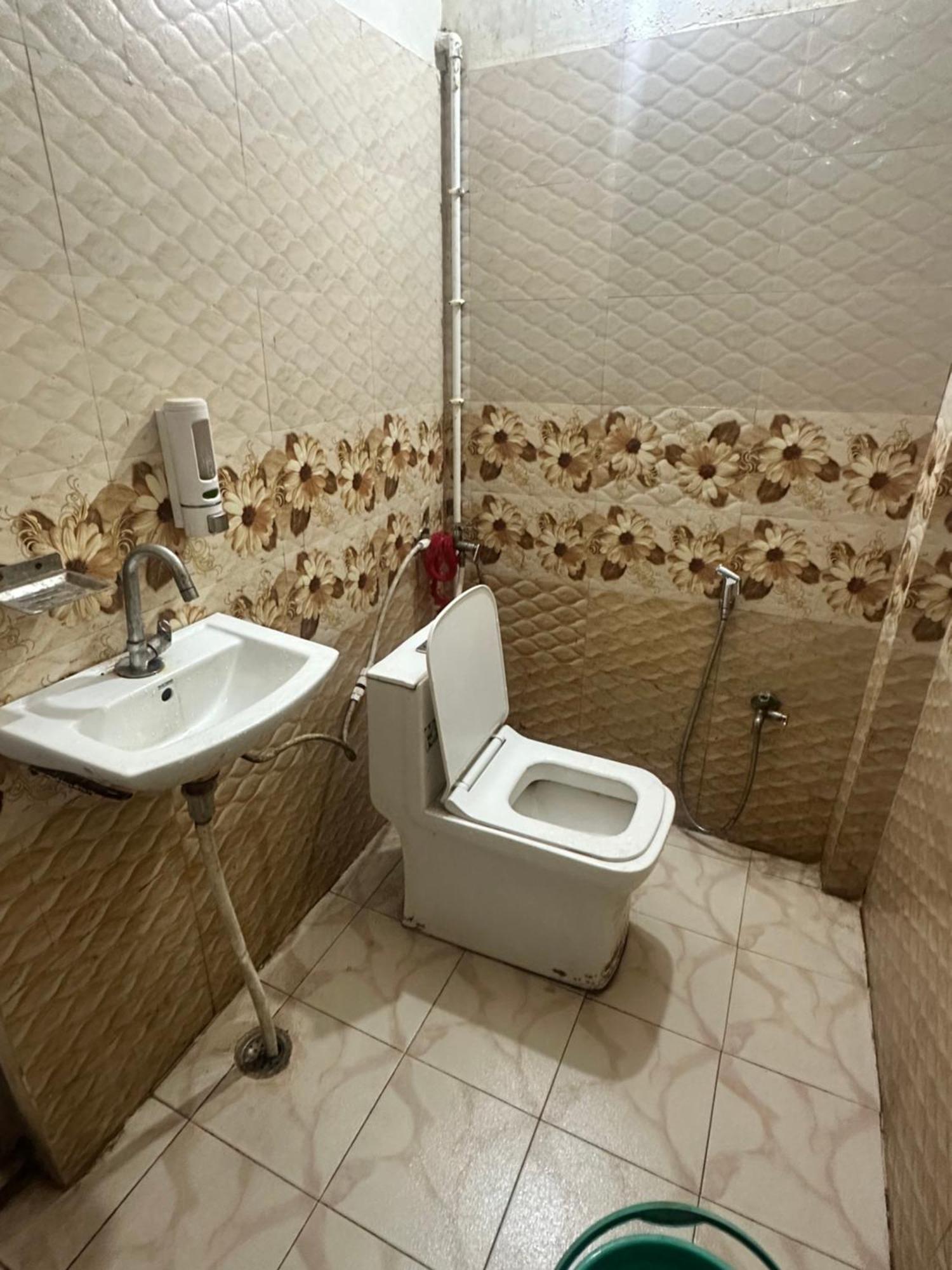 Khatu Shyam Guest House Ayodhya Dış mekan fotoğraf